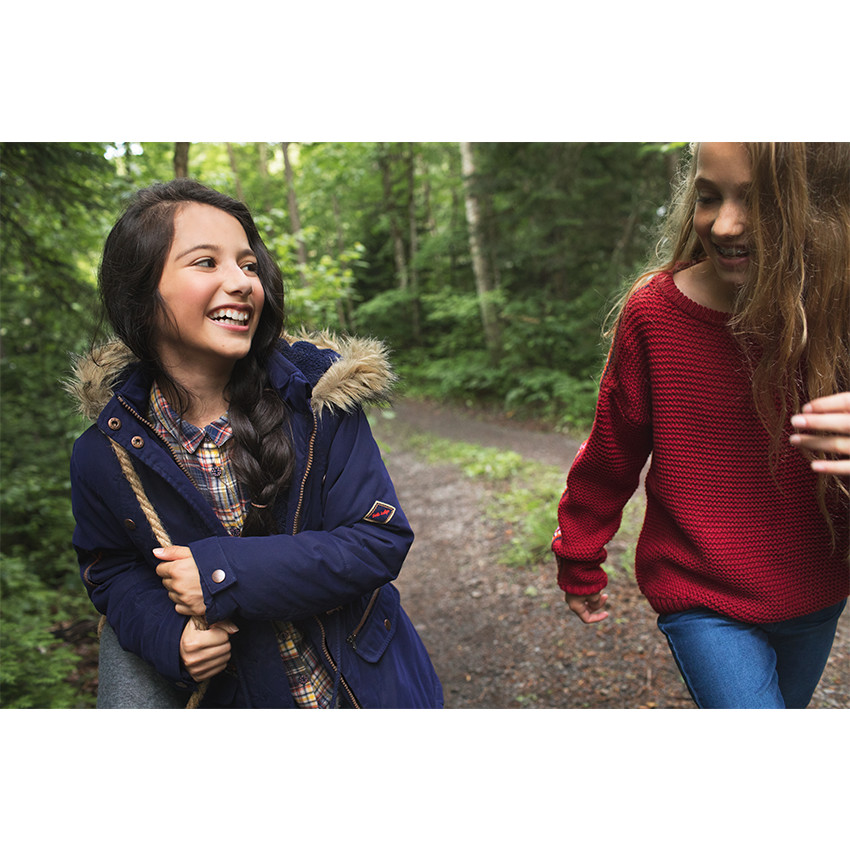 Junior - Pull large en grosse maille avec broderies 