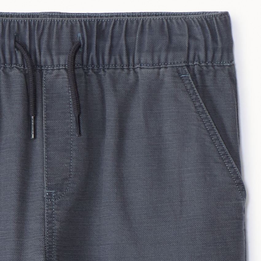 Jean jogger style cargo uni à poches garçon 