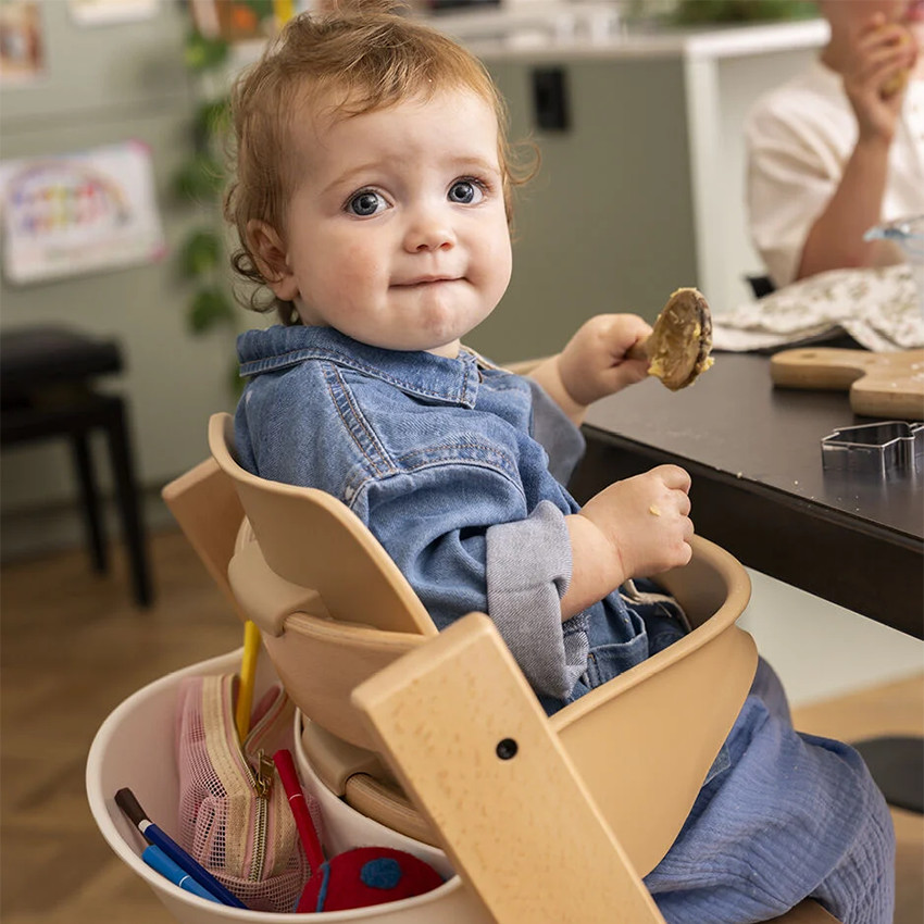 Pack chaise haute en hêtre Tripp Trapp naturel + Baby Set² naturel + plateau 