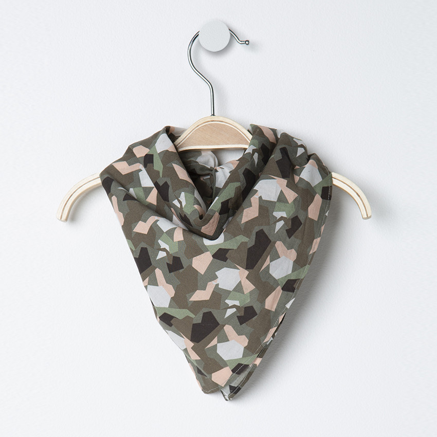 Chèche en coton imprimé army rose all-over 