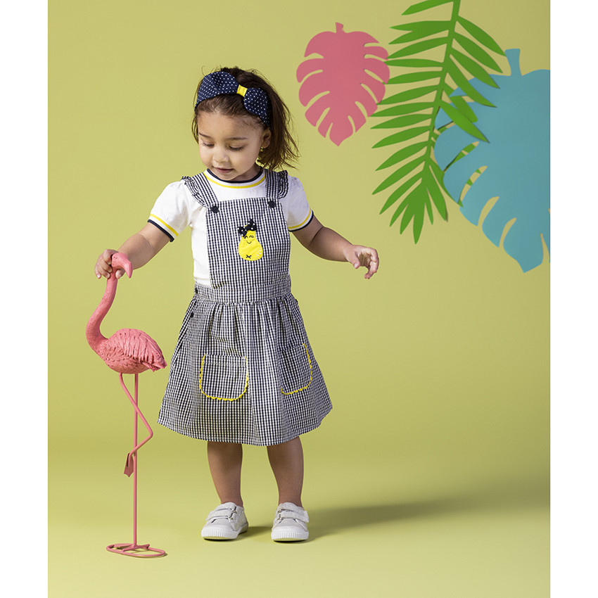 Robe tablier à carreaux vichy et poire brodée 