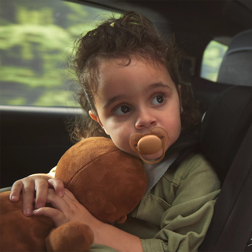 Lot de 2 sucettes silicone 18M+ Ultra Soft unies 