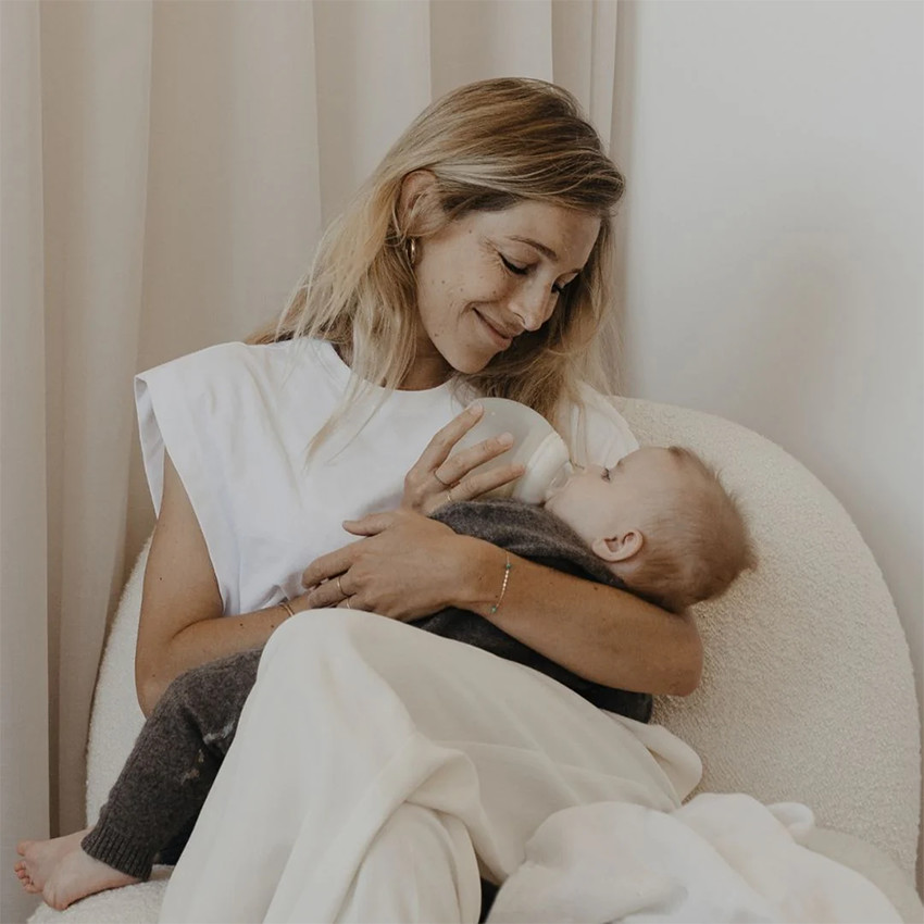 Kit naissance Bestie 1x Biberon 240ml Lila 2x Biberons 150ml Sand-Blush 2x Tétines xs 