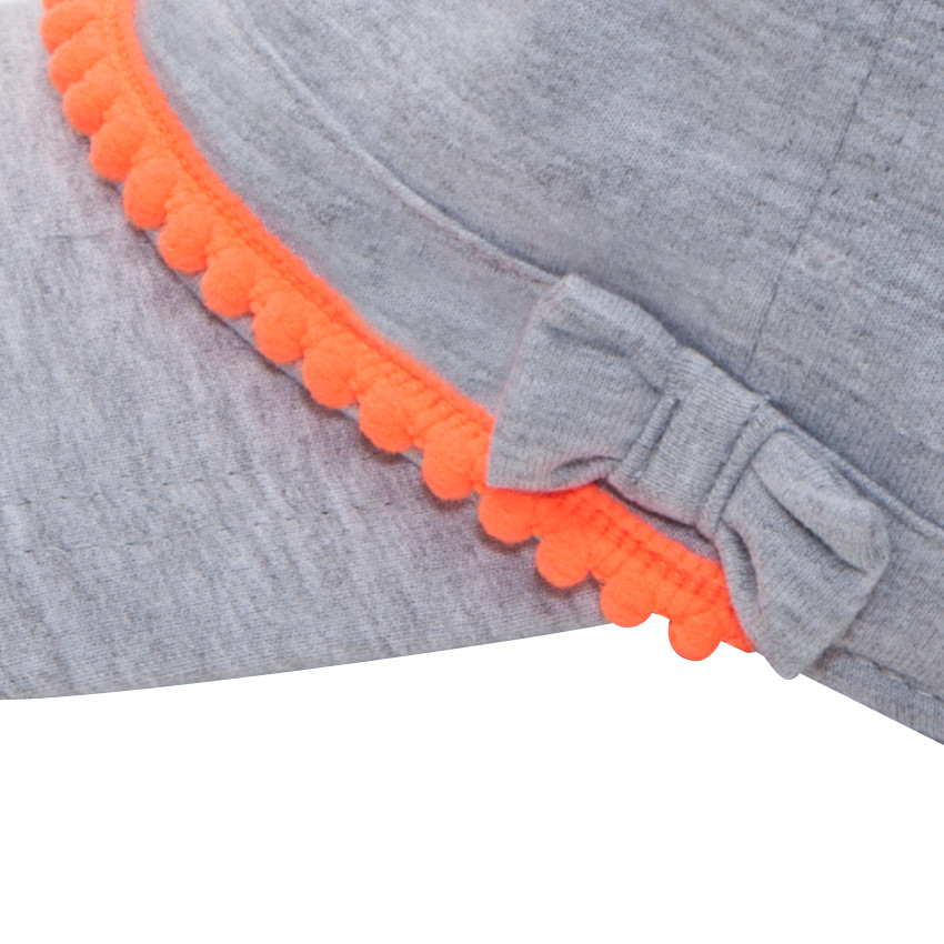 Casquette cubaine en molleton avec galon contrasté à pompons 