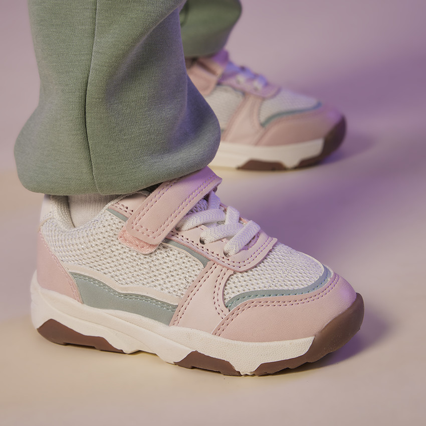 Baskets de sport en mesh avec empiècements pour bébé fille 