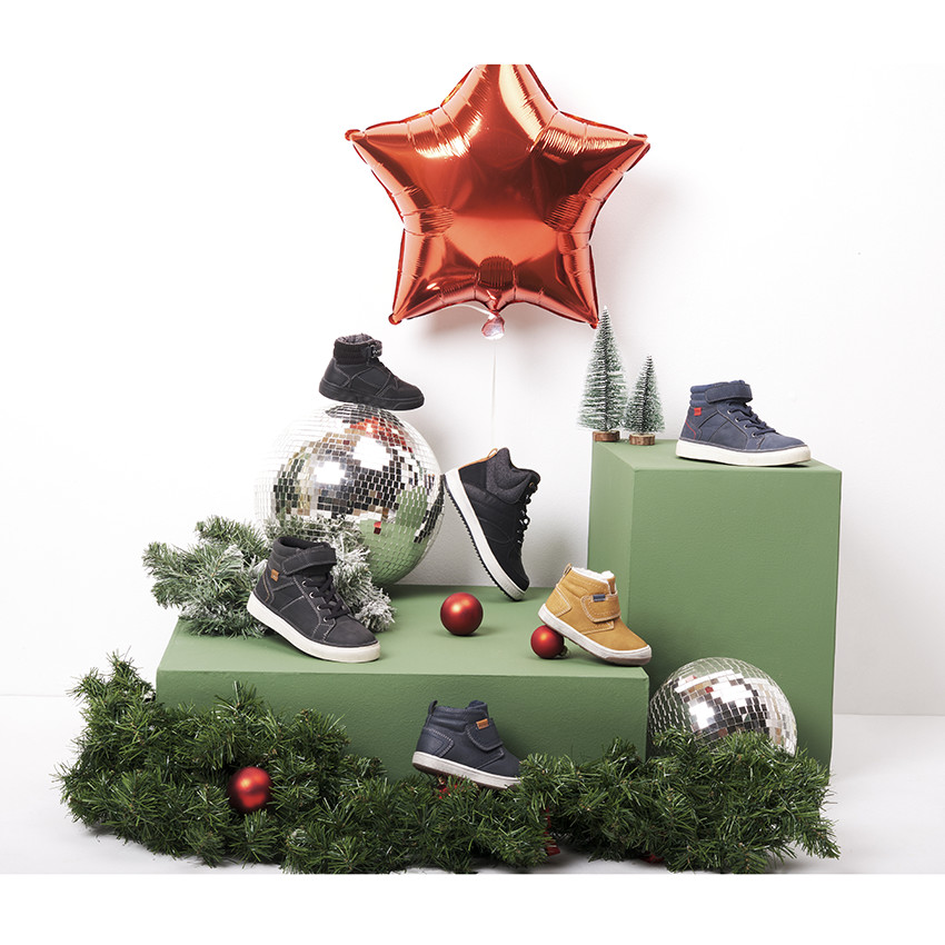 Bottillons bleus à lacets et scratch pour enfant garçon 