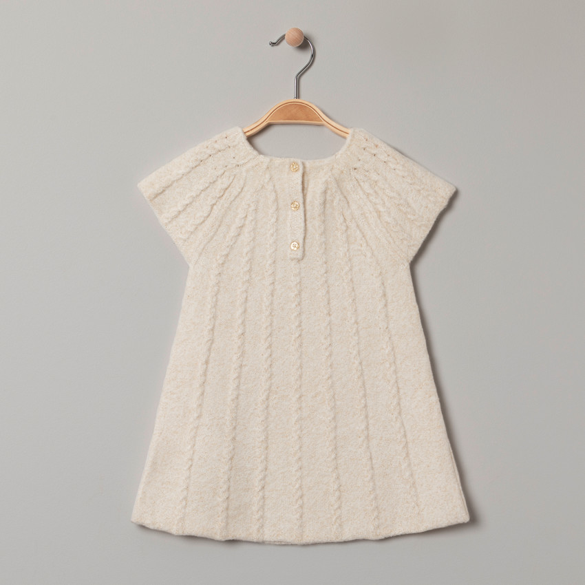 Robe manches courtes en tricot et poche à noeud brodé 