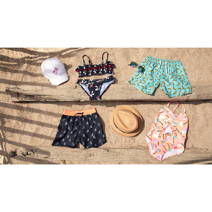 Maillot de bain à imprimé végétal et volant 