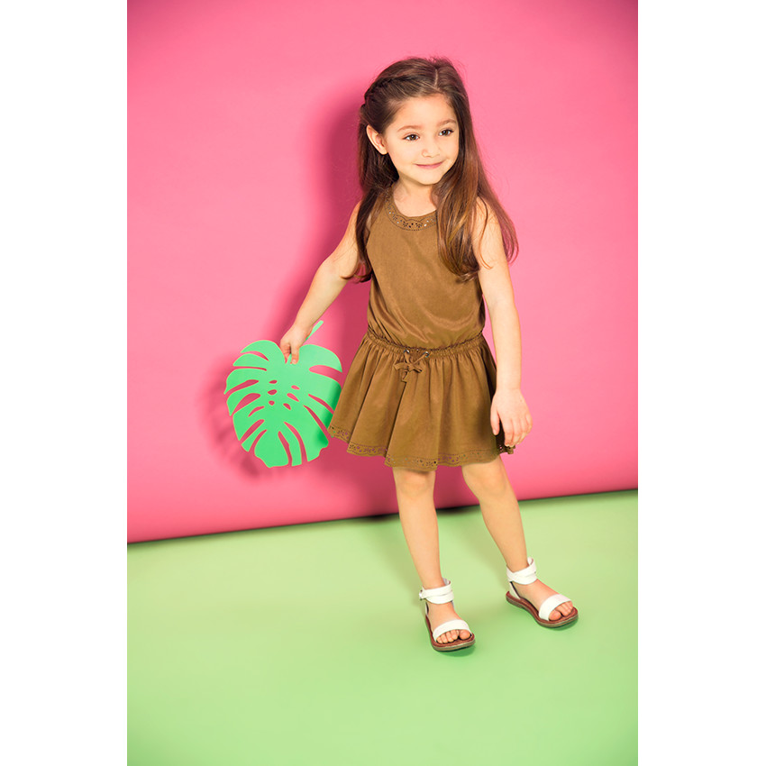 Robe sans manches effet daim 