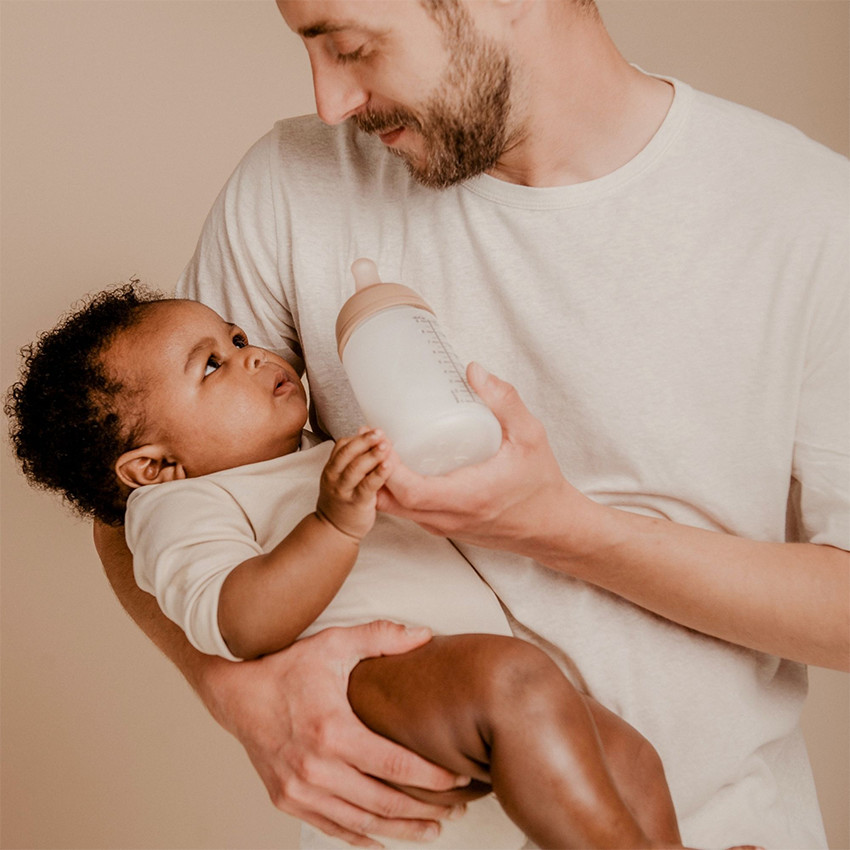 Biberon anti-colique Zero.Zero débit M 270ml Deep 