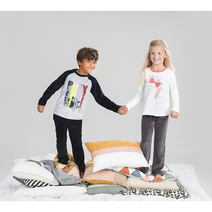 Pyjama en velours bicolore avec princesse printée 