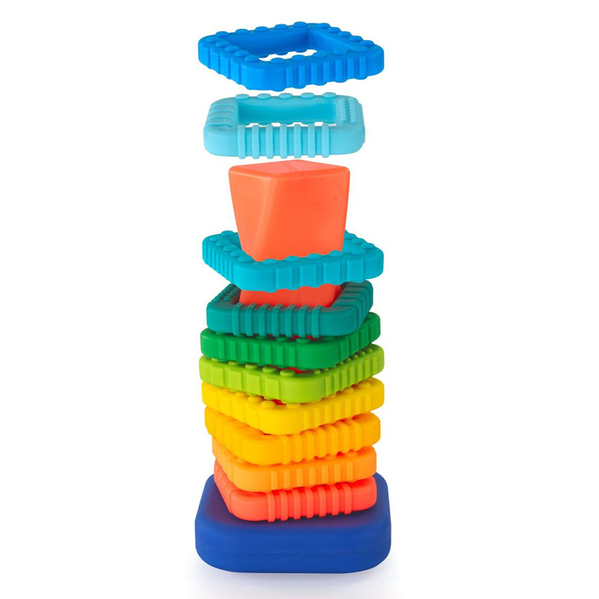 Tour Twist aux anneaux colorés à empiler  