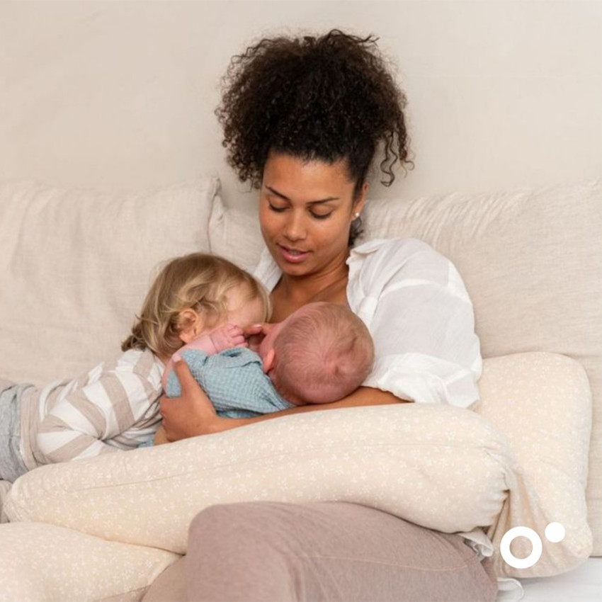 Coussin d'allaitement MAXXY mini fleurs sable 