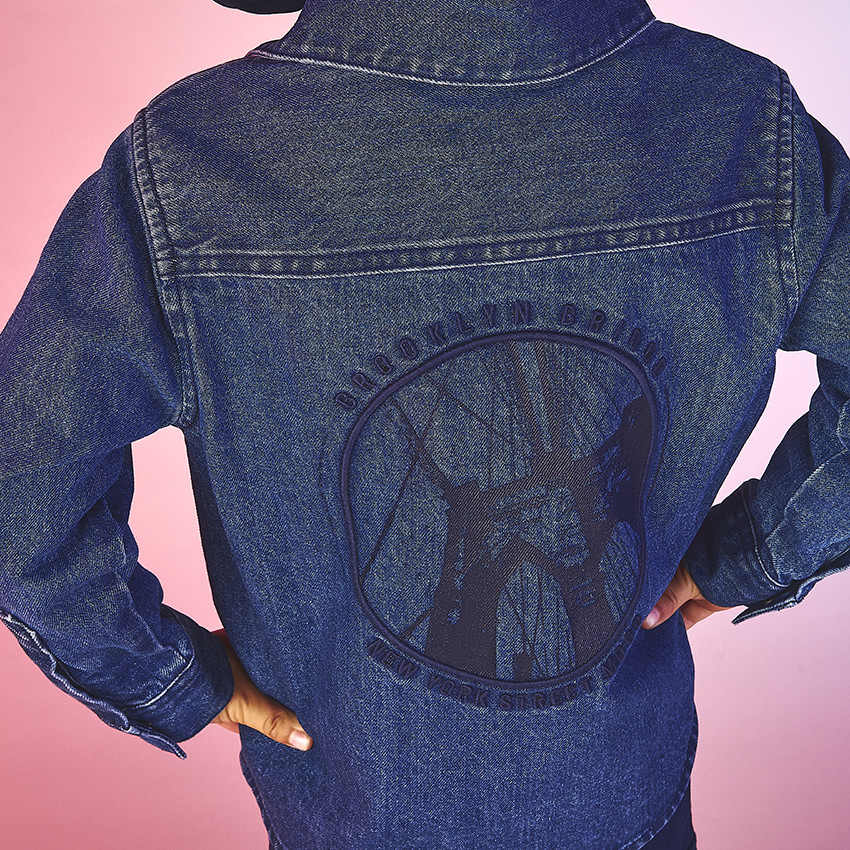 Surchemise en denim brodé et capuche amovible pour garçon 