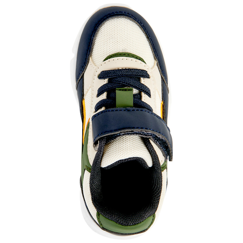 Baskets de sport basse avec empiècements colorés pour garçon  