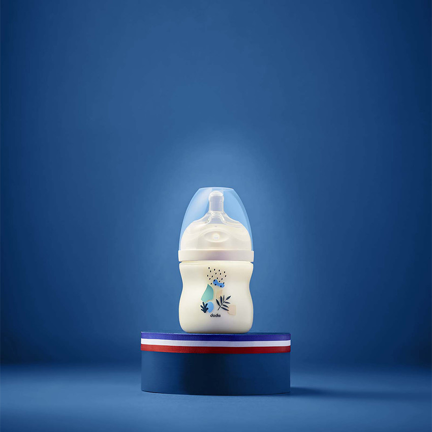 Biberon à tétine multi-perforée débit 1 anti-colique 150 ml bleu 