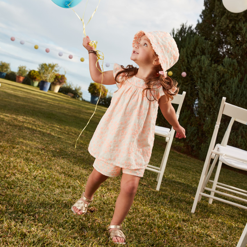 Ensemble 2 pièces débardeur + short en broderie anglaise pour bébé fille 