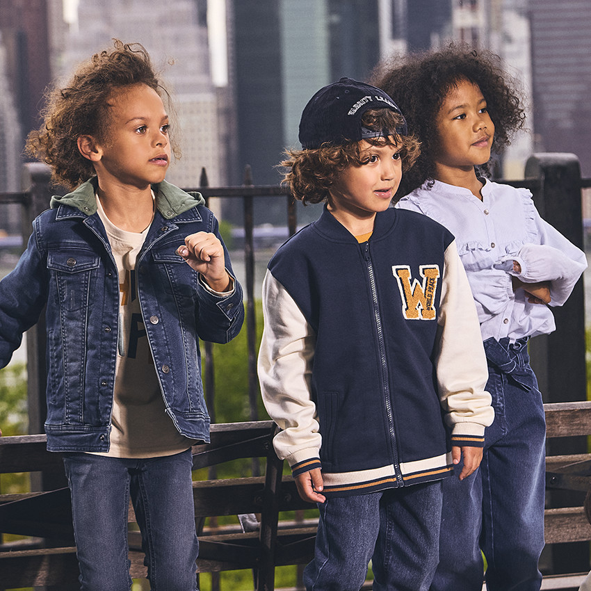 Chemise manches longues en toile avec empiècement volanté pour fille  