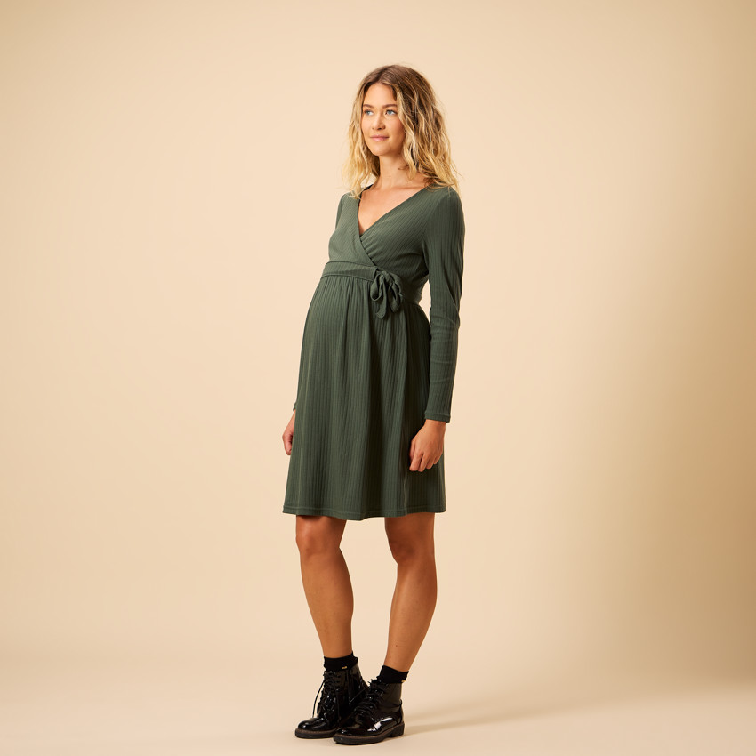 Robe portefeuille de grossesse et d&#39;allaitement effet côtelé