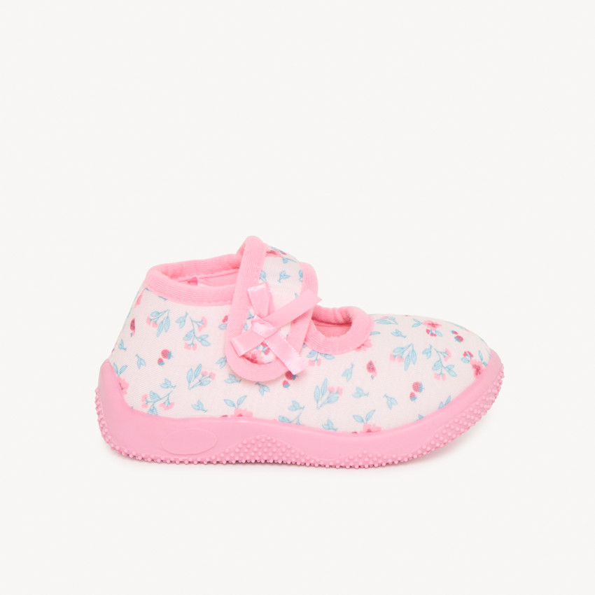 Chaussons babies imprimé fleuri pour bébé fille 