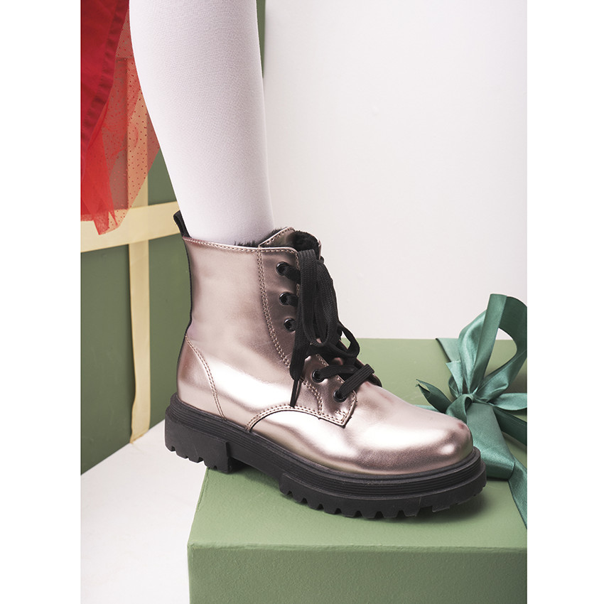 Bottillon nacrés avec doublure en fourrure et semelle chunky pour fille  