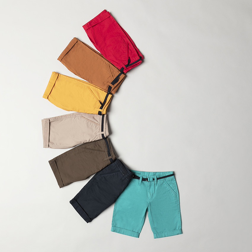 Bermuda en coton uni avec ceinture ajustable 