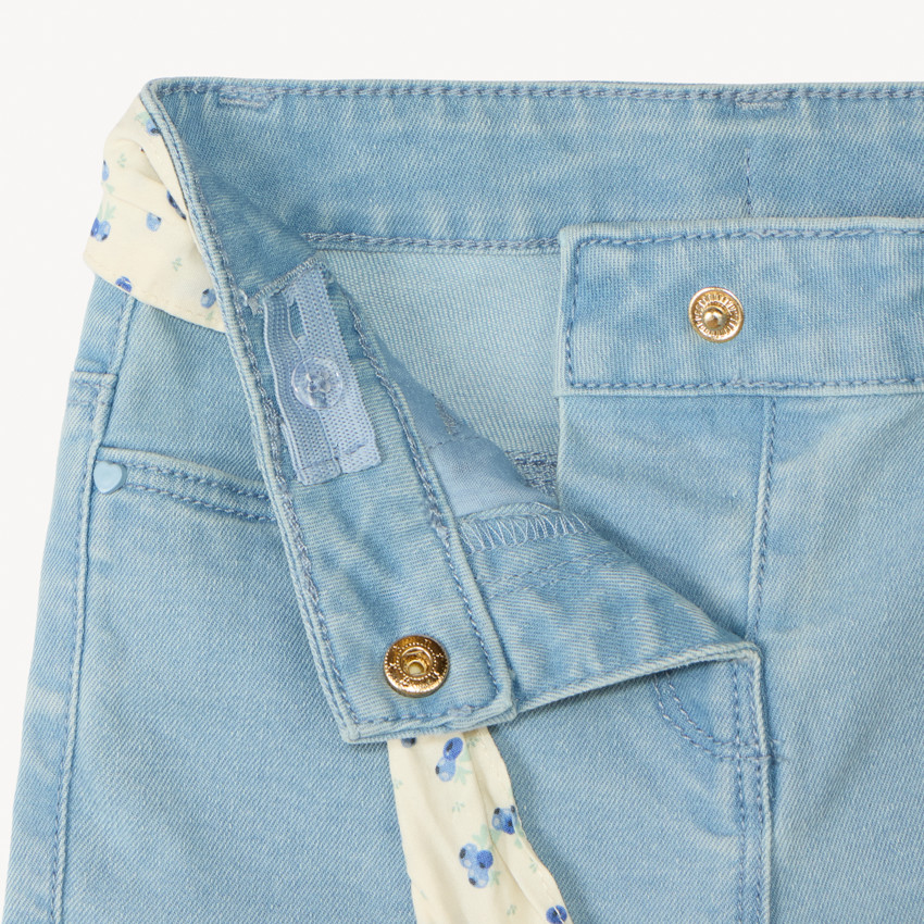 Short en denim avec broderie fruit + ceinture à nouer pour bébé fille 