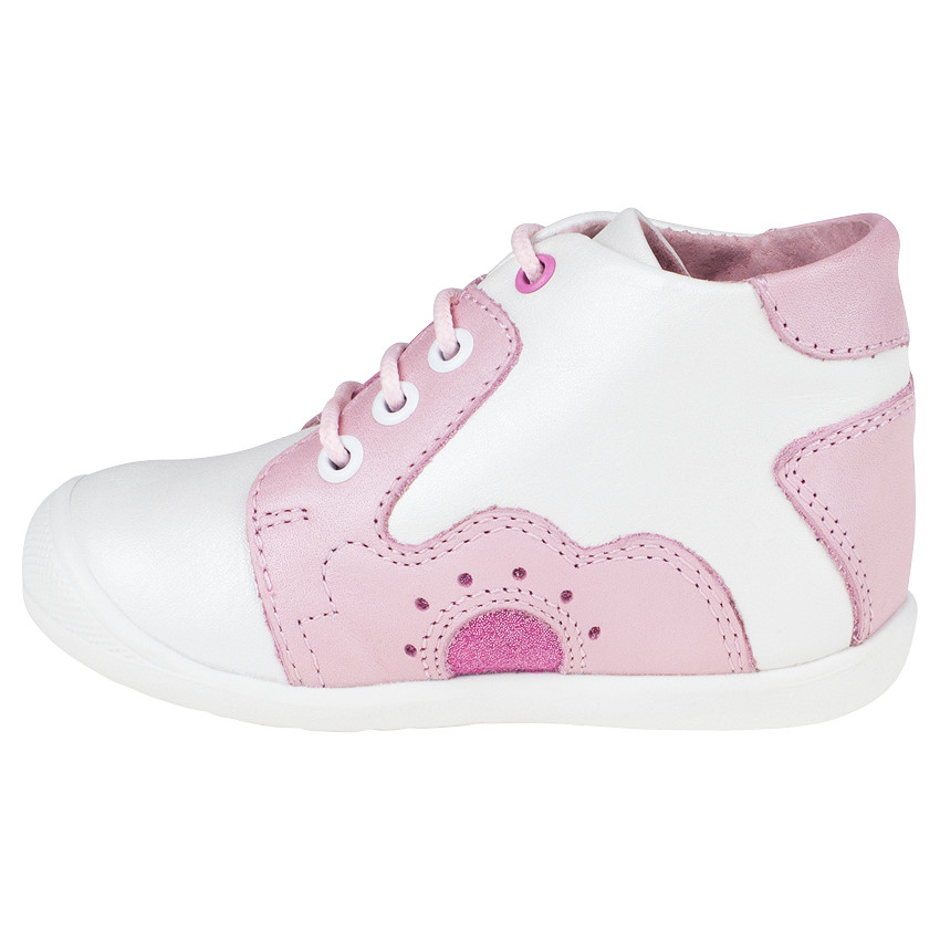 Bottillons en cuir blancs et roses à lacets 