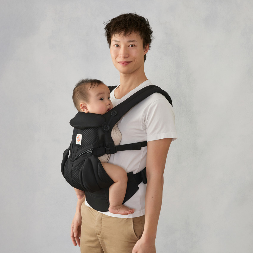 Porte-bébé Omni Classic Mesh Onyx Black 