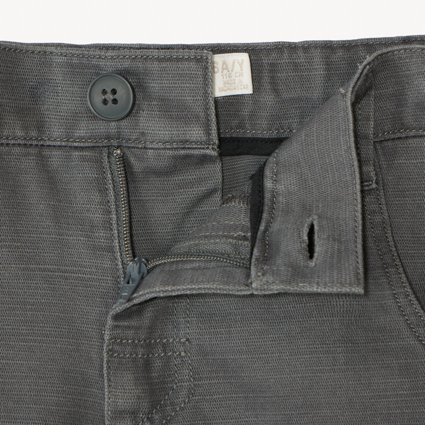 Bermuda en toile texturée avec poche façon cargo pour garçon 