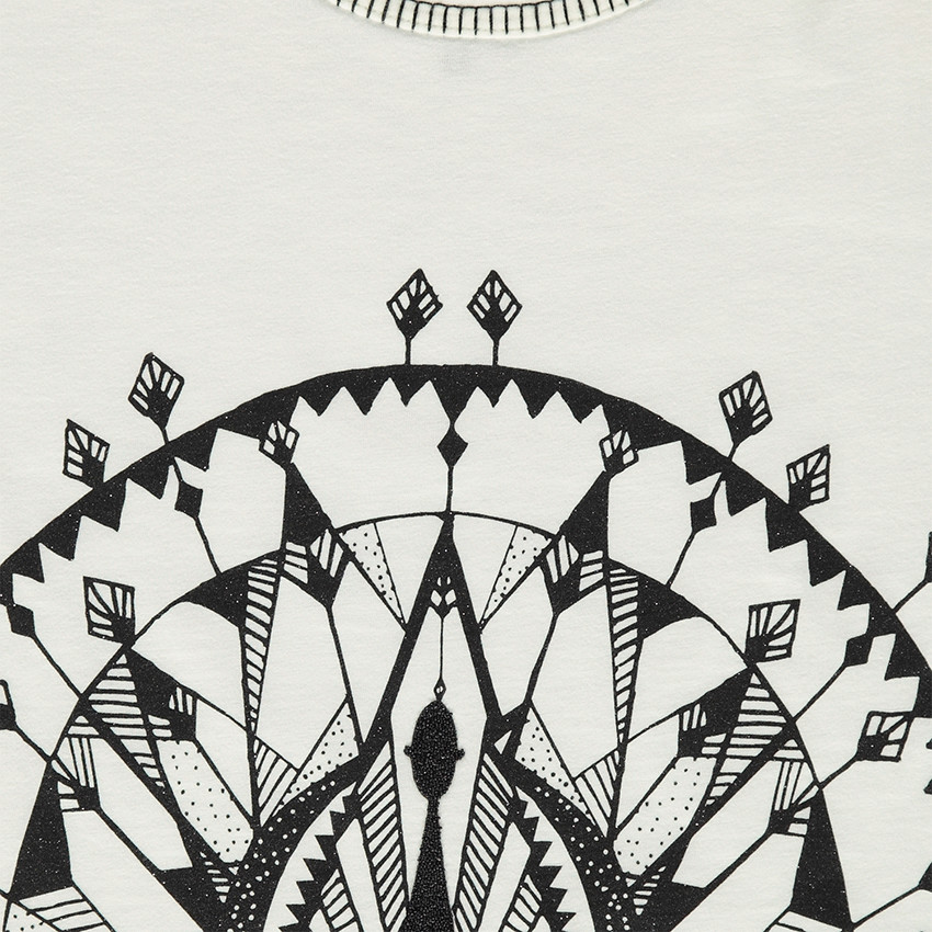 Tee-shirt manches courtes print façon origami 