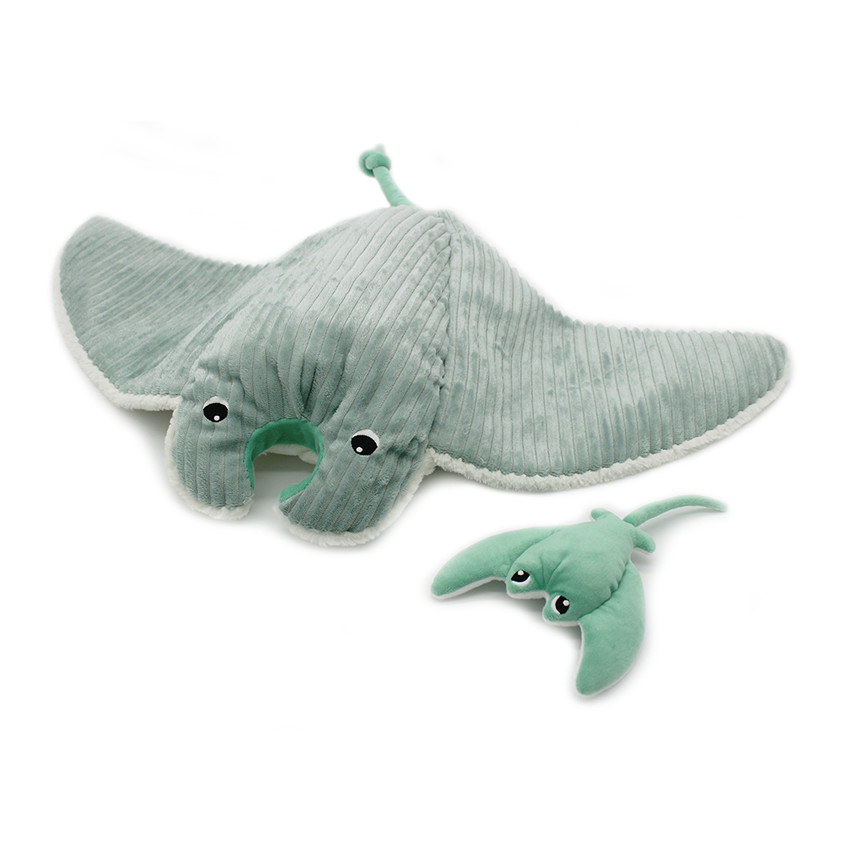Peluche Ptipotos maman raie Mantalou et son bébé menthe 