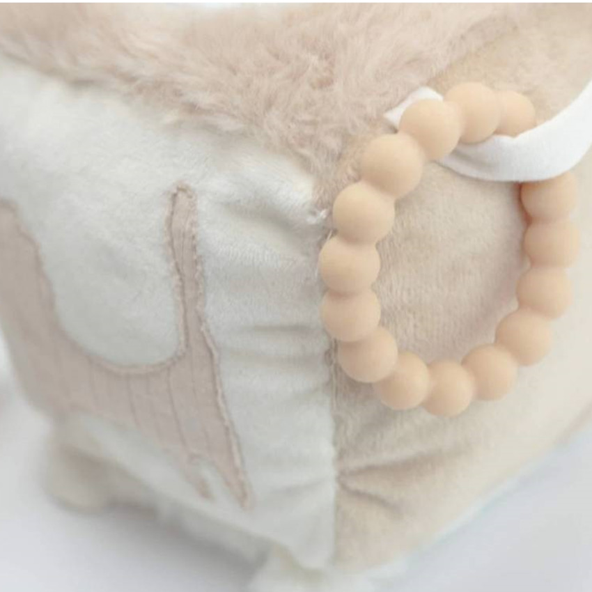 Cube d'activité avec hochet/miroir - Sable/caramel/ bleu roi  