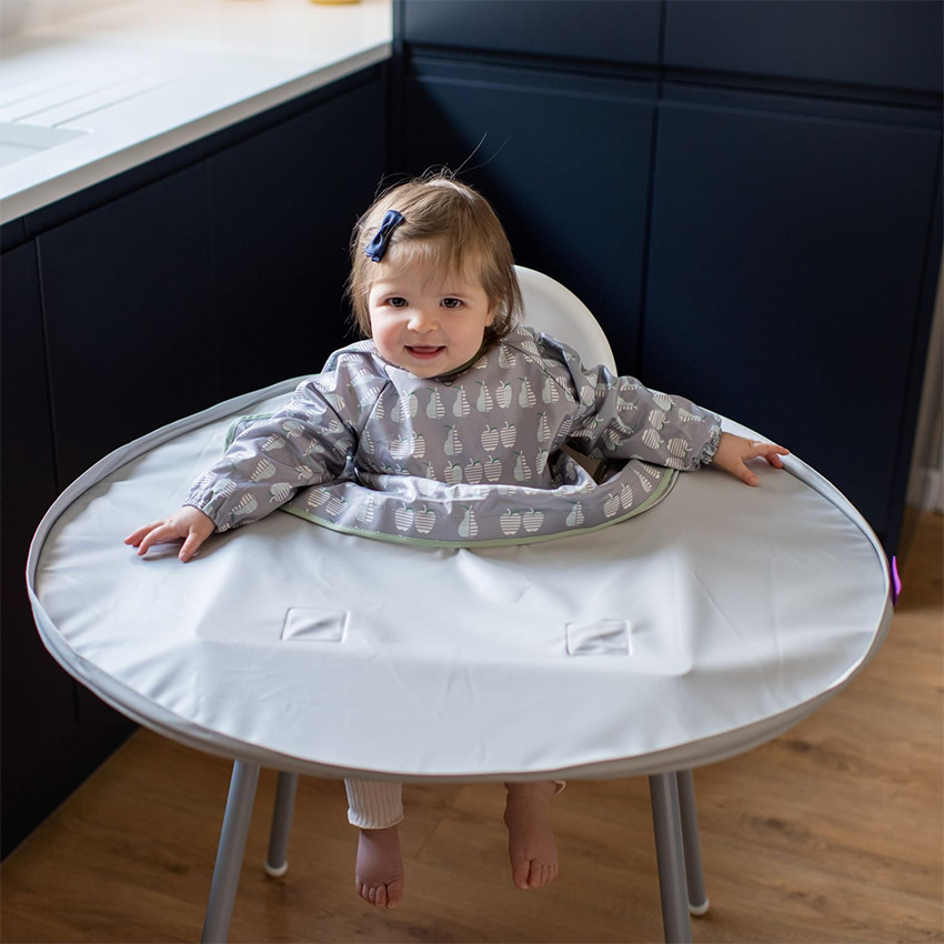 Kit bavoir et plateau imperméable imprimé fruits/gris clair 