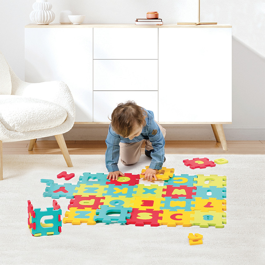 Tapis puzzle en mousse EVA multicolore 86 pièces 36 dalles tapis