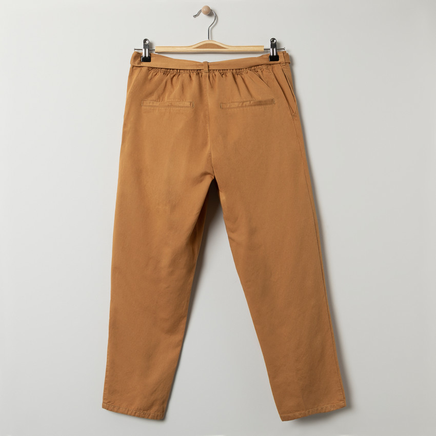 Pantalon de grossesse fluide moutarde taille basse 