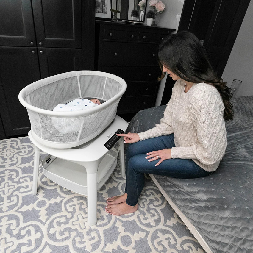 Berceau avec sons et mouvements MamaRoo Sleep + drap 