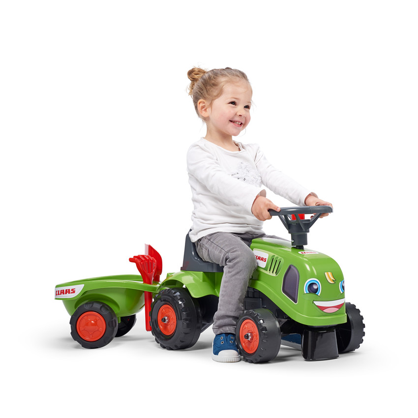 Tracteur Claas avec remorque 