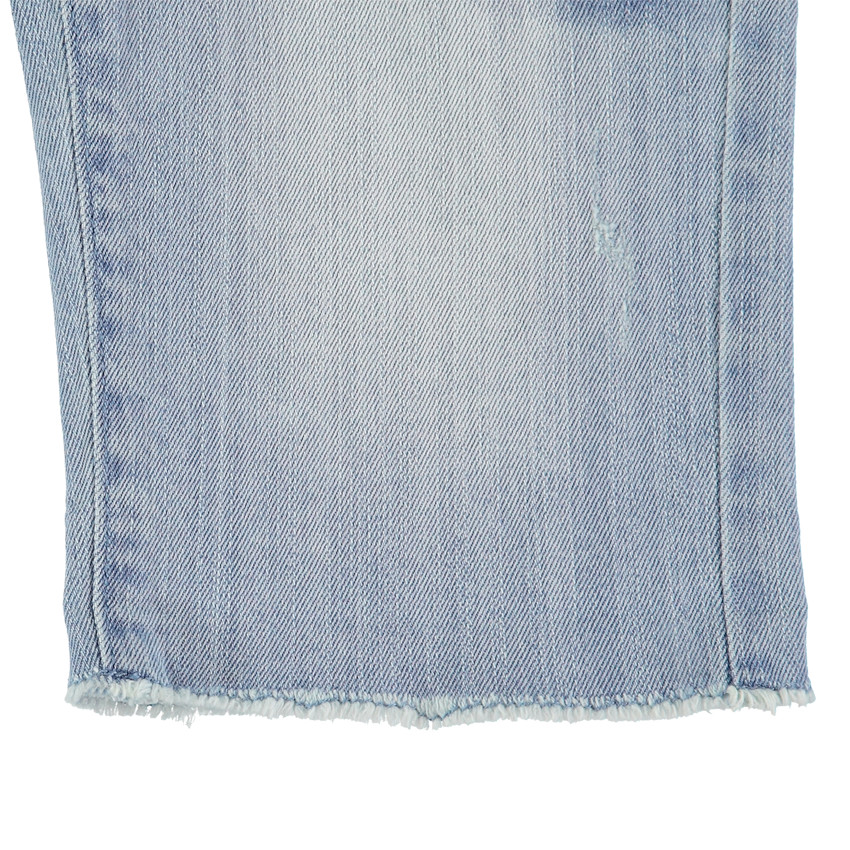 Bermuda en jean bleach à ceinture ajustable et badges 