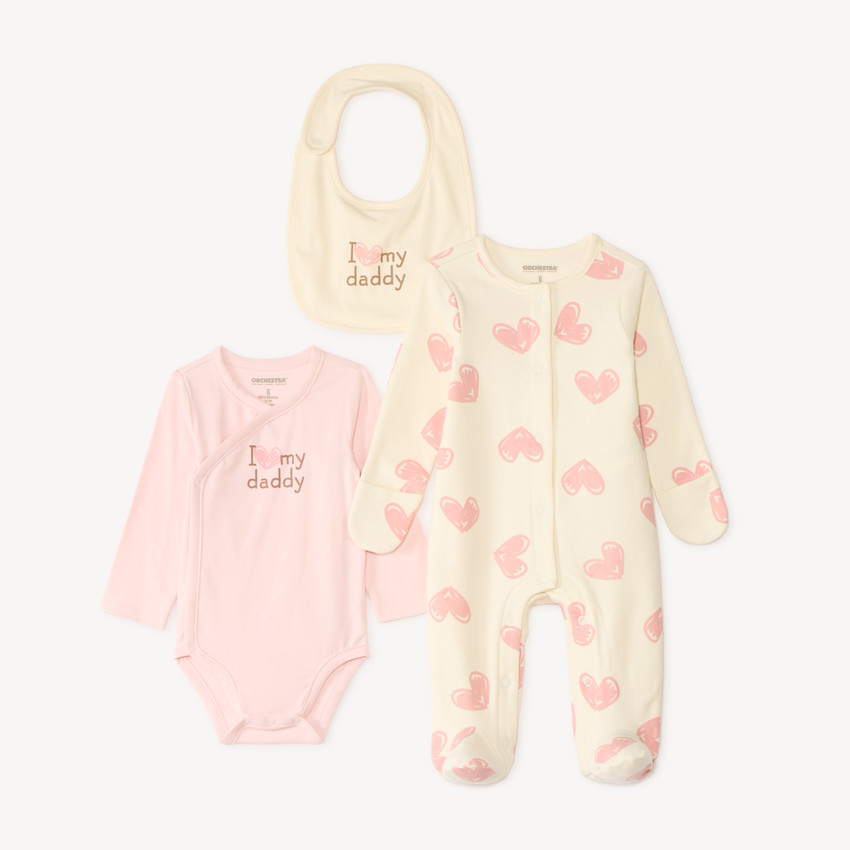 Set de naissance 3 pièces avec dors-bien motif cœurs 