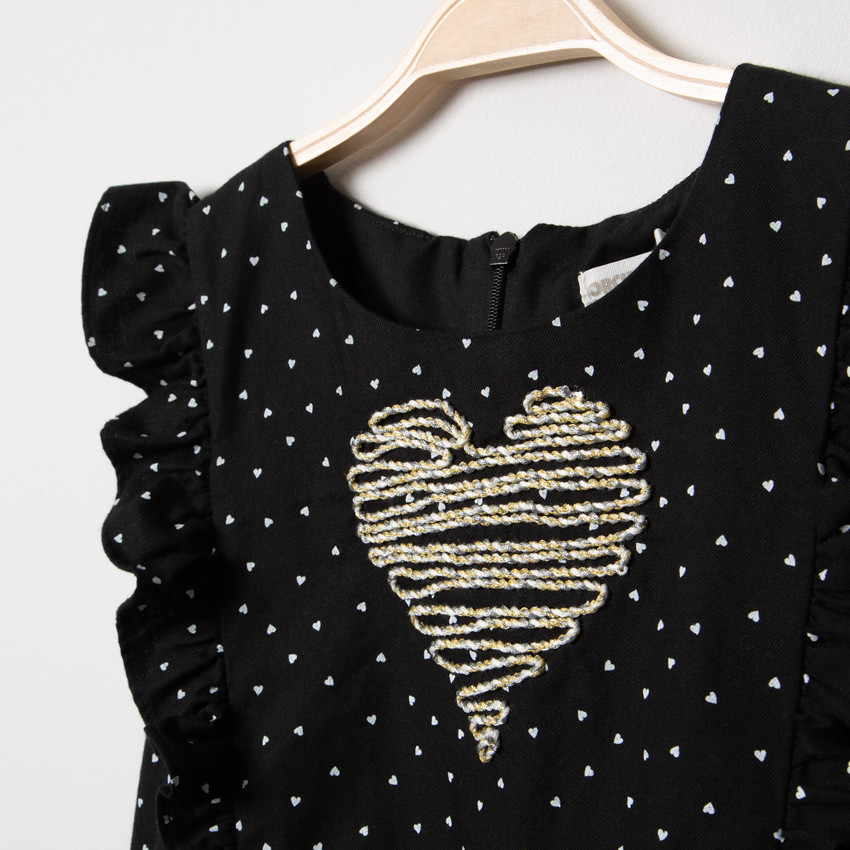 Robe manches courtes volantées à coeurs all-over 