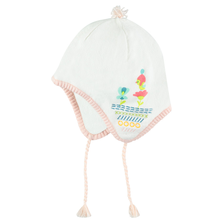 Bonnet péruvien en tricot fin avec tresses et broderies