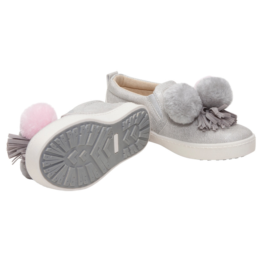 Baskets basses avec revêtement effet brillant et pompons du 28 au 35 