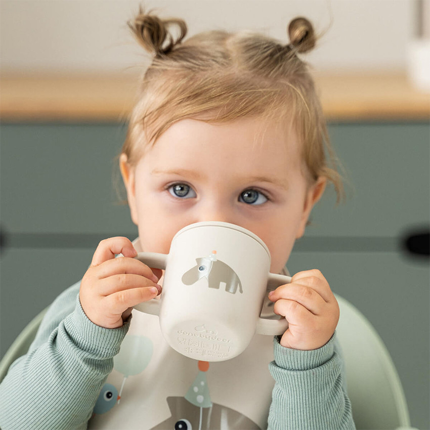 Tasse d'apprentissage en silicone Celebration Sable 