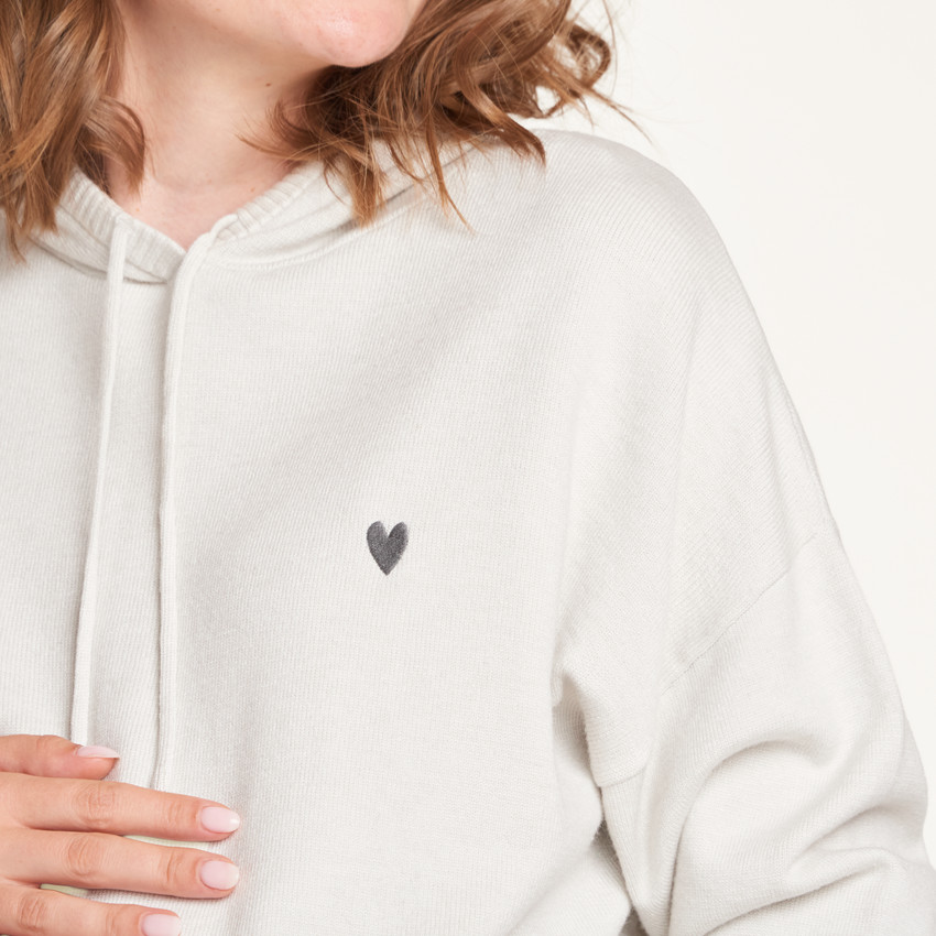 Sweat à capuche de grossesse en tricot broderie cœur 