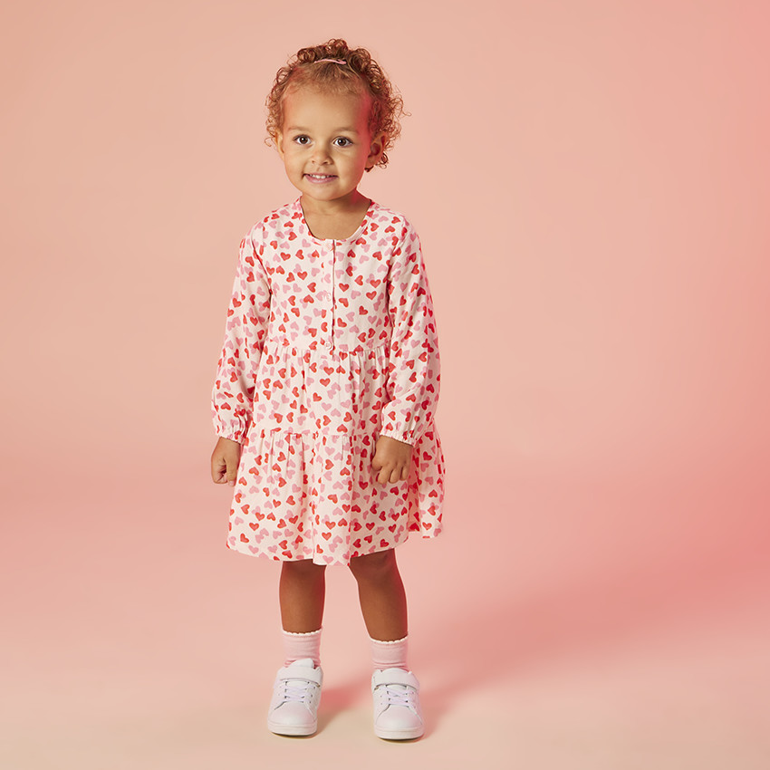 Robe manches longues imprimé cœurs pour bébé fille
