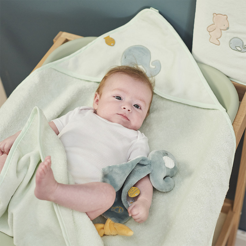 Mini doudou plat Sally la baleine 