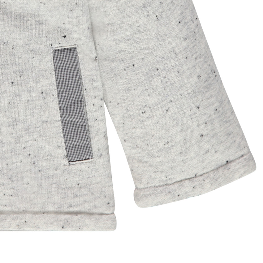 Veste en molleton à capuche avec yeux et dents brodés 