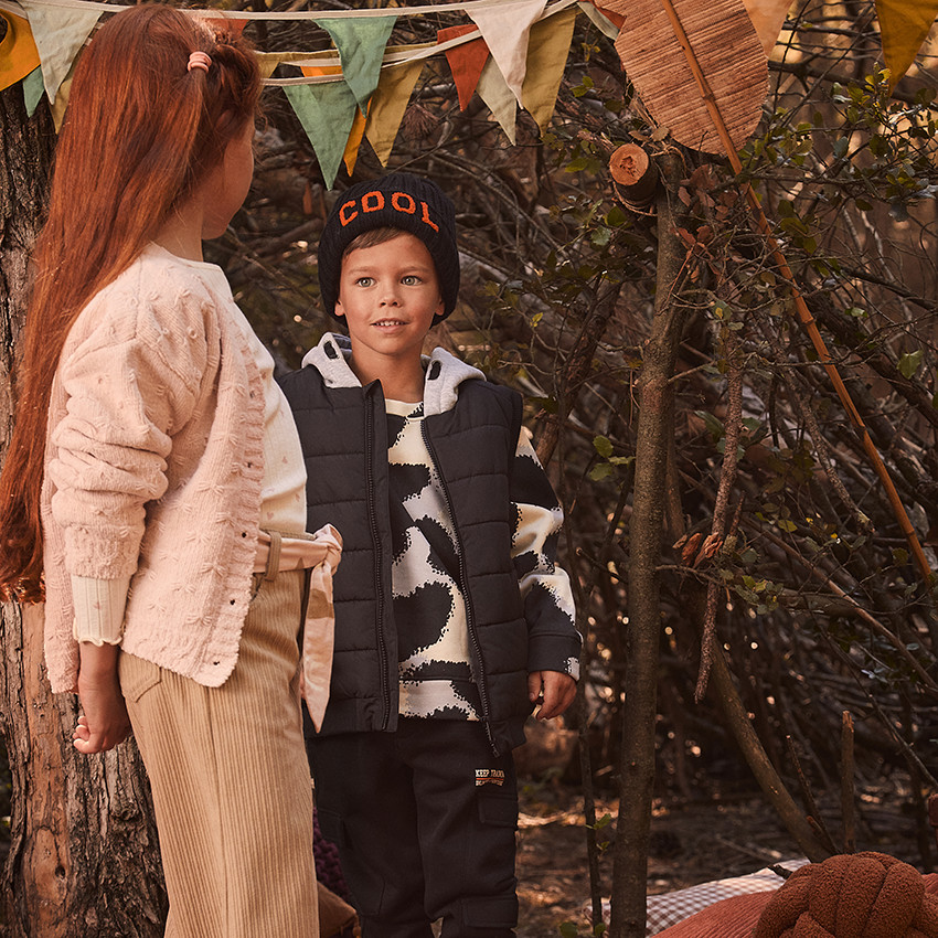 Doudoune sans manches à capuche molletonnée pour garçon 