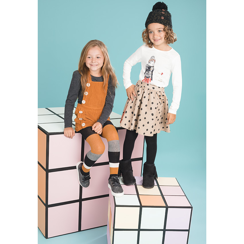 Jupe courte à pois en nid d'abeille 